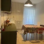Apartment Cozy Home: Nel Cuore Di Aosta