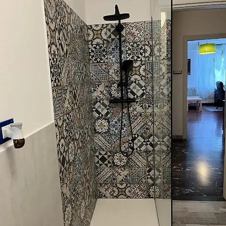 Apartment Cozy Home: Nel Cuore Di *